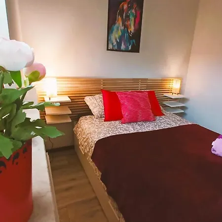 Wisniowy Krakowskie Przedmiescie 26 *
